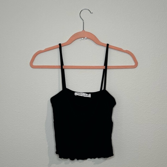 Emma and Sam black crop top - Picture 1 of 2
